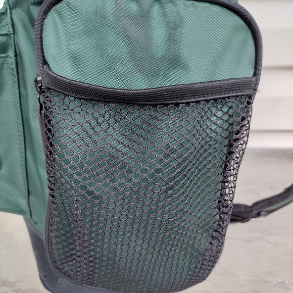 Toppers H2O Avalon Sport Backpack 1636 Forest/Blk - Picture 5 of 13